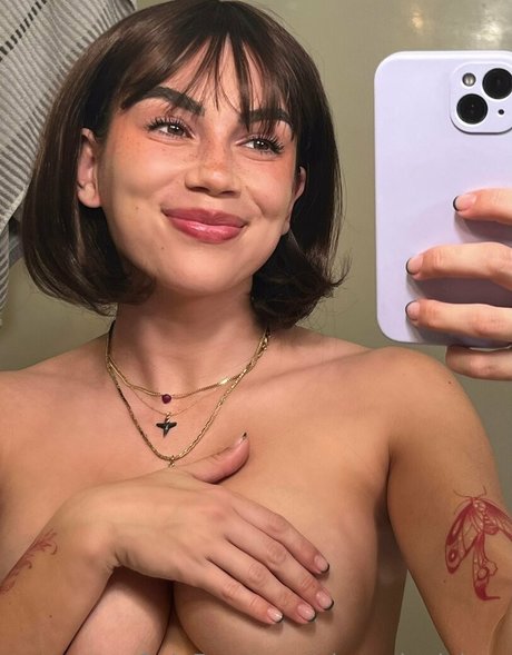 Nagie wyciekłe zdjęcie OnlyFans od Observinglalaxo