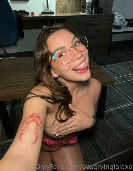 Nagie wyciekłe zdjęcie OnlyFans od Observinglalaxo