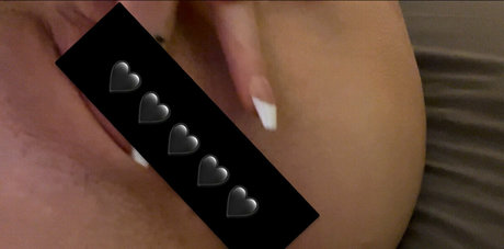 Nagie wyciekłe zdjęcie OnlyFans od Savsinister
