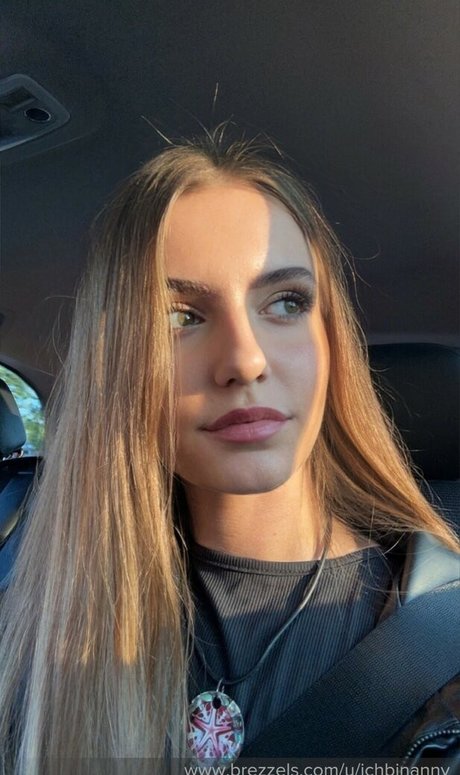 Nagie wyciekłe zdjęcie OnlyFans od Ichbinanny