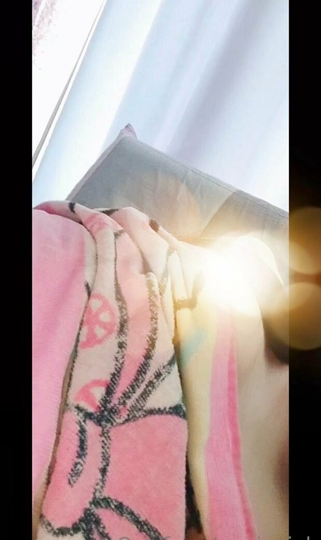 Nagie wyciekłe zdjęcie OnlyFans od Jeaninpink