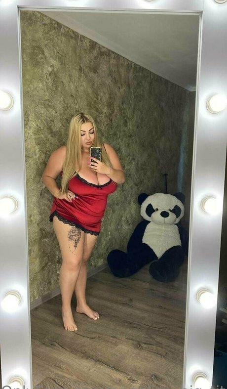 Nagie wyciekłe zdjęcie OnlyFans od Angelicabigtitsvip