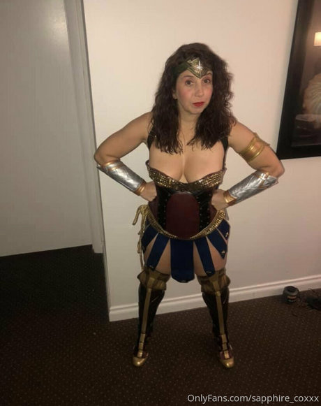 Sapphire Coxxx