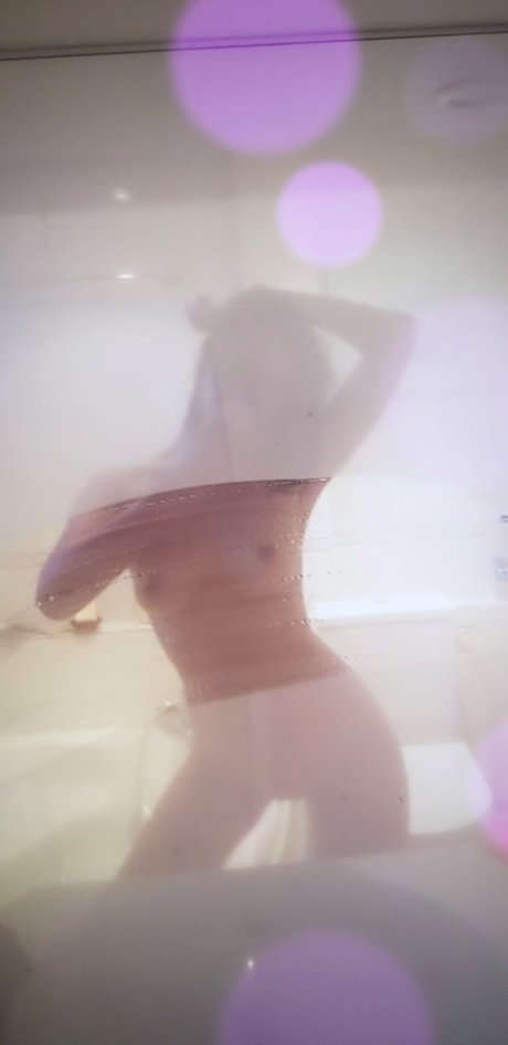 Nagie wyciekłe zdjęcie OnlyFans od Exoticwildflower