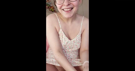Nagie wyciekłe zdjęcie OnlyFans od Cherryvonfairy