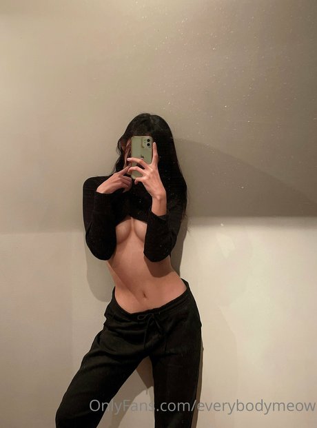 Nagie wyciekłe zdjęcie OnlyFans od Lilsquirtz