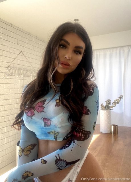 Nagie wyciekłe zdjęcie OnlyFans od Nicole Thorne