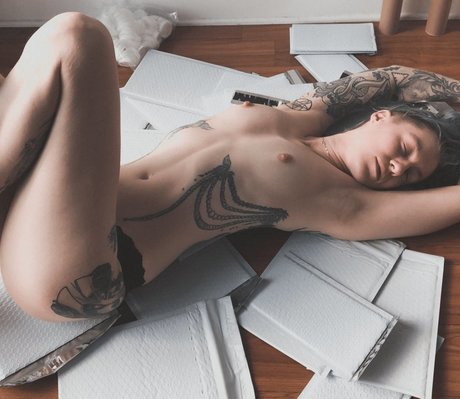 Nagie wyciekłe zdjęcie OnlyFans od Comicbookgirl19