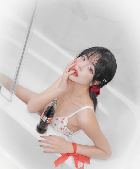 Nagie wyciekłe zdjęcie OnlyFans od Eromei