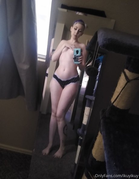 Nagie wyciekłe zdjęcie OnlyFans od Ikuy