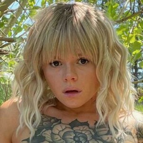 Nagie wyciekłe zdjęcie OnlyFans od Lyla Fern