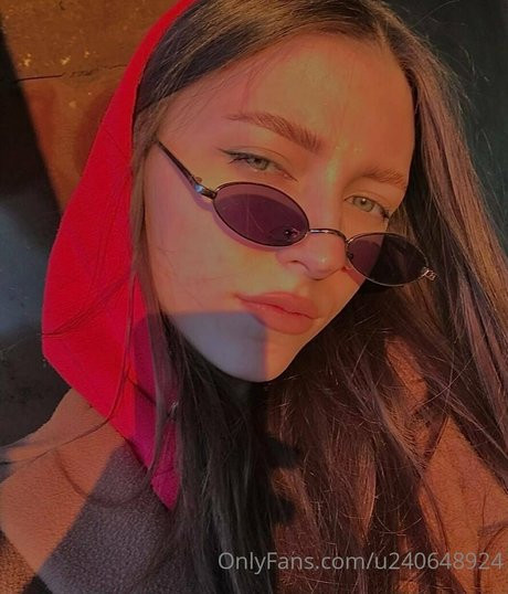 Nagie wyciekłe zdjęcie OnlyFans od Teenymouse
