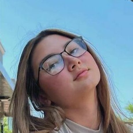 Leoniemontybtw