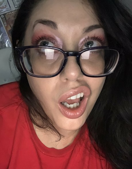 Nagie wyciekłe zdjęcie OnlyFans od Missleanalee