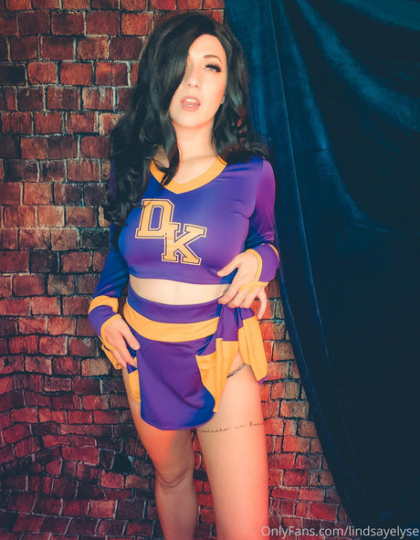 Nagie wyciekłe zdjęcie OnlyFans od Lindsay Elyse
