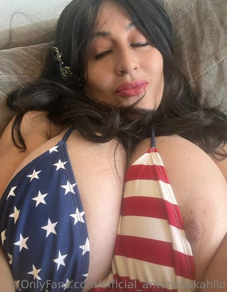 Nagie wyciekłe zdjęcie OnlyFans od Officialantonellakahllo