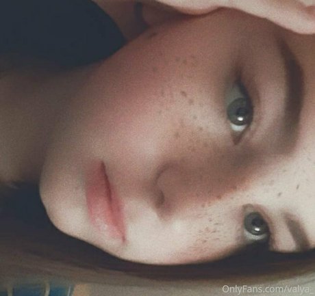 Nagie wyciekłe zdjęcie OnlyFans od Valya