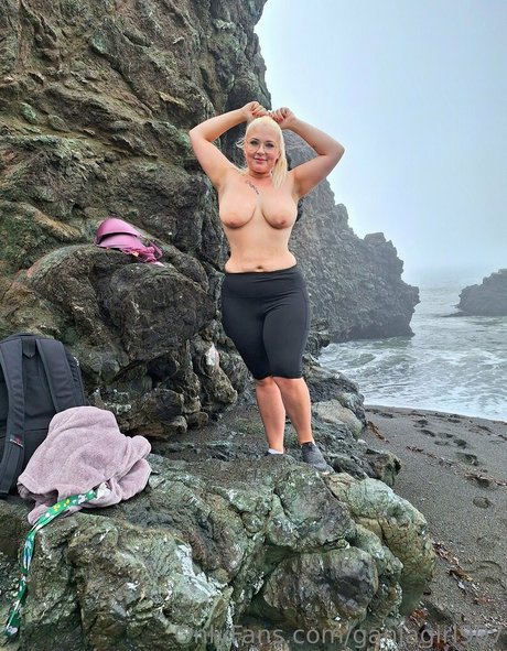 Nagie wyciekłe zdjęcie OnlyFans od Ganjagirl907