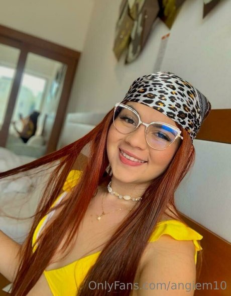 Nagie wyciekłe zdjęcie OnlyFans od Angiem10
