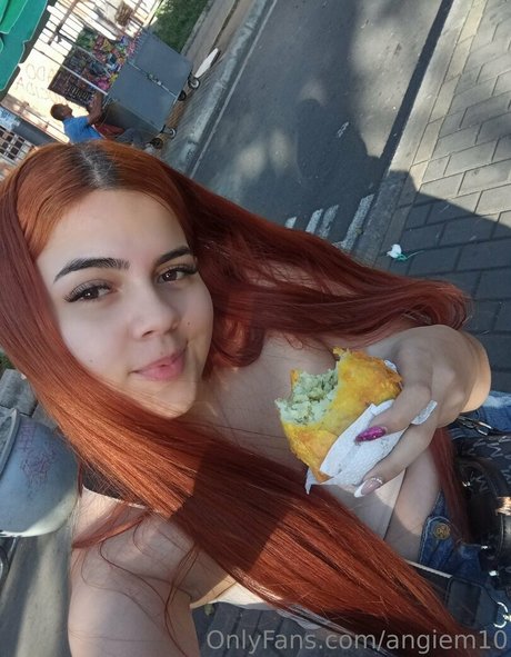 Nagie wyciekłe zdjęcie OnlyFans od Angiem10