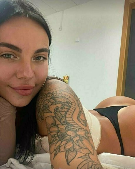 Nagie wyciekłe zdjęcie OnlyFans od Jasmine Mills