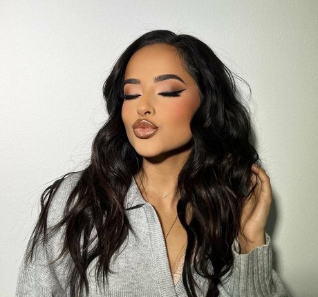 Nagie wyciekłe zdjęcie OnlyFans od Becky G