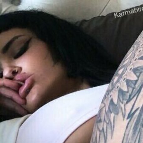 Nagie wyciekłe zdjęcie OnlyFans od Qatana