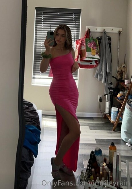 Nagie wyciekłe zdjęcie OnlyFans od Imrileyrain