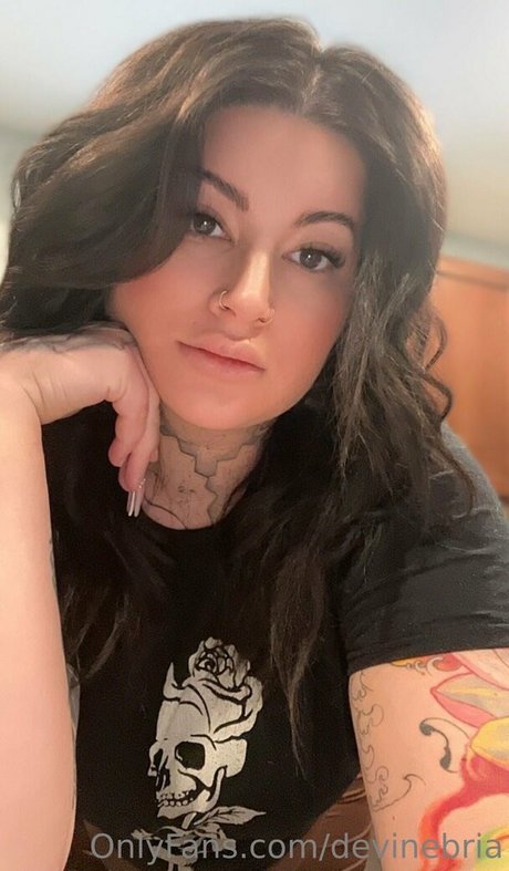Nagie wyciekłe zdjęcie OnlyFans od Devinebria