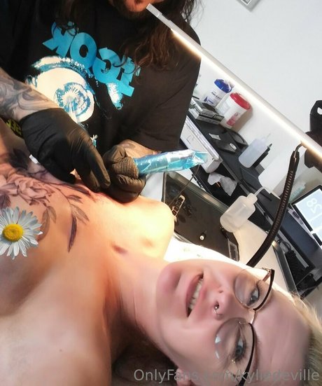 Nagie wyciekłe zdjęcie OnlyFans od Mummyk