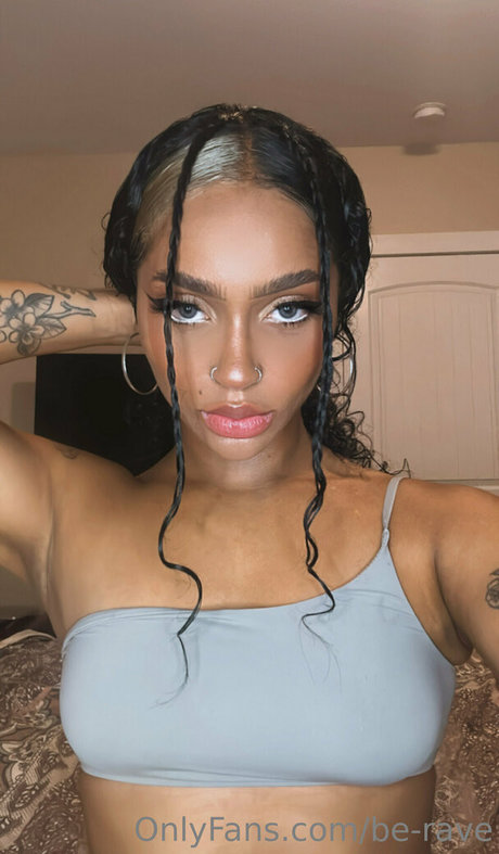 Nagie wyciekłe zdjęcie OnlyFans od Berave