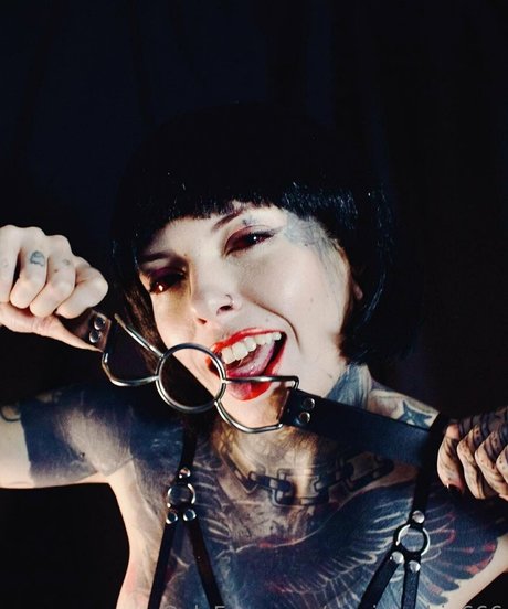 Nagie wyciekłe zdjęcie OnlyFans od Marizombie666