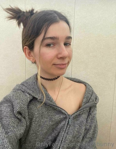 Nagie wyciekłe zdjęcie OnlyFans od Ellie69bunny