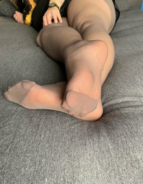 Nagie wyciekłe zdjęcie OnlyFans od Hernylonfeetfree