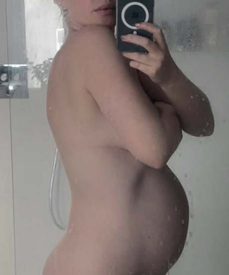 Nagie wyciekłe zdjęcie OnlyFans od Katherine Ryan