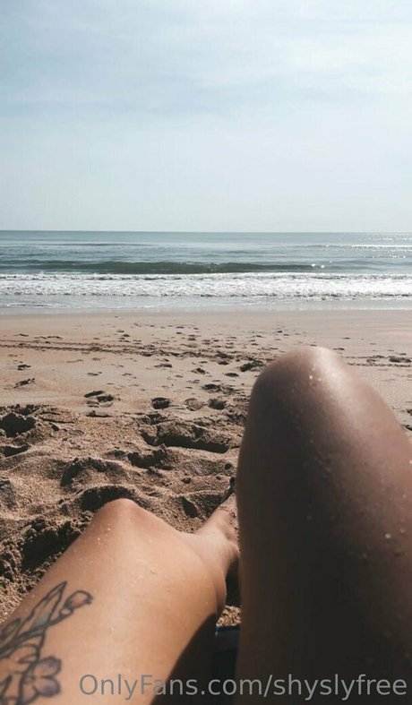 Nagie wyciekłe zdjęcie OnlyFans od Shyslyfree