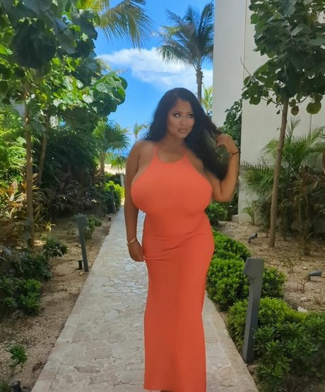 Nagie wyciekłe zdjęcie OnlyFans od Monique Cooper