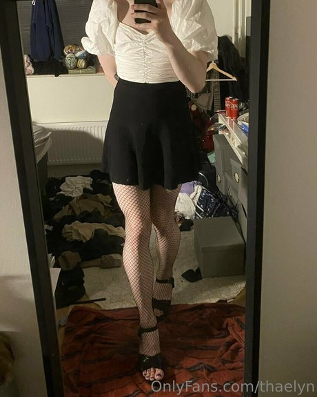 Nagie wyciekłe zdjęcie OnlyFans od Thaelyn