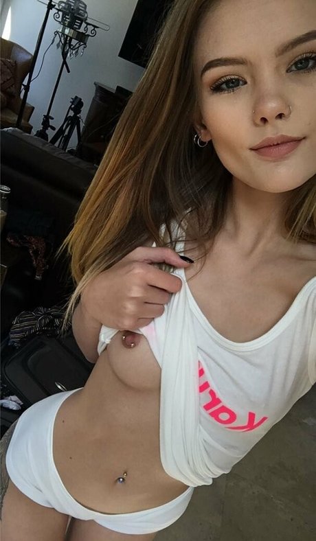 Nagie wyciekłe zdjęcie OnlyFans od Lilbird777