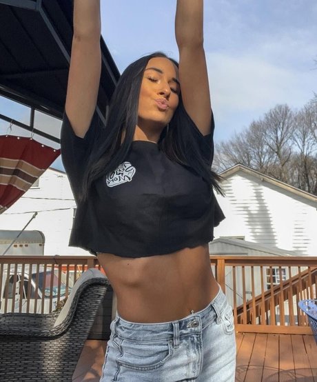 Nagie wyciekłe zdjęcie OnlyFans od Emily Jaye