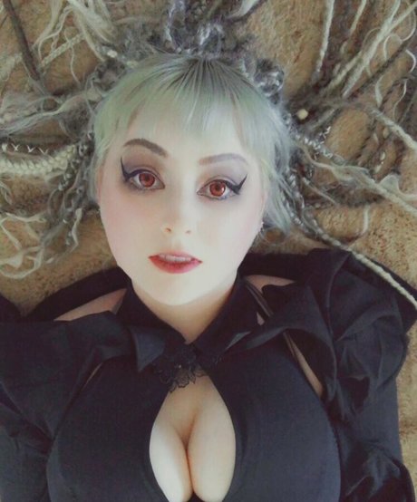 Nagie wyciekłe zdjęcie OnlyFans od Mother Macabre