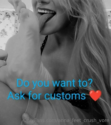 Nagie wyciekłe zdjęcie OnlyFans od Annafeetcrushvore