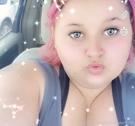 Nagie wyciekłe zdjęcie OnlyFans od Dezibear1998
