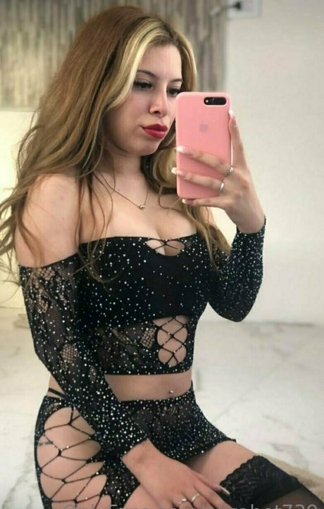 Nagie wyciekłe zdjęcie OnlyFans od Elizabet739