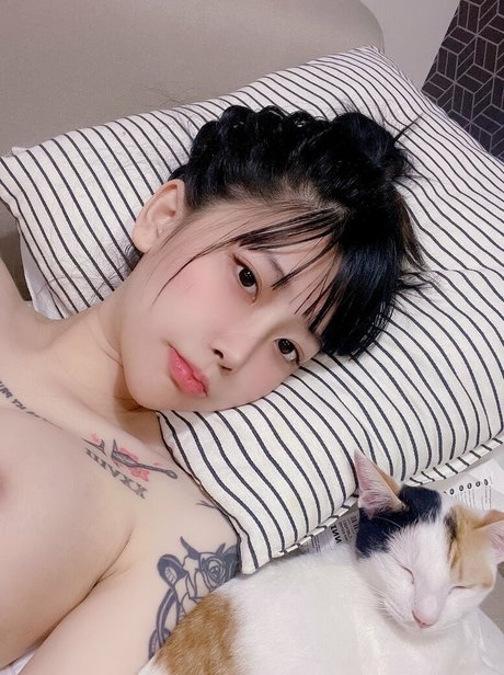 Nagie wyciekłe zdjęcie OnlyFans od Xgina