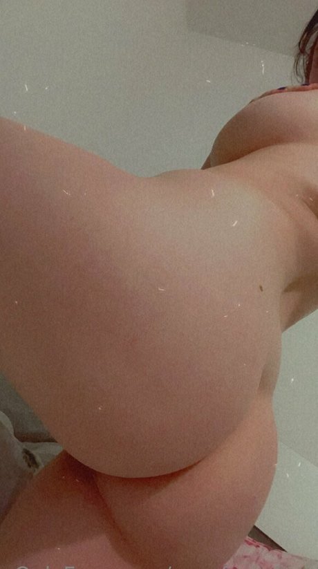 Nagie wyciekłe zdjęcie OnlyFans od Grapfruitfree