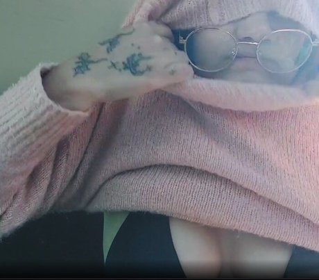 Nagie wyciekłe zdjęcie OnlyFans od Xxfelintoxx