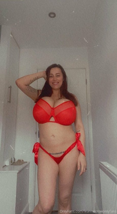 Leannecrowonlyfans