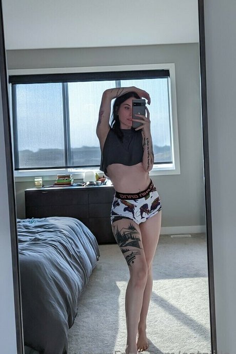 Nagie wyciekłe zdjęcie OnlyFans od Catzilla
