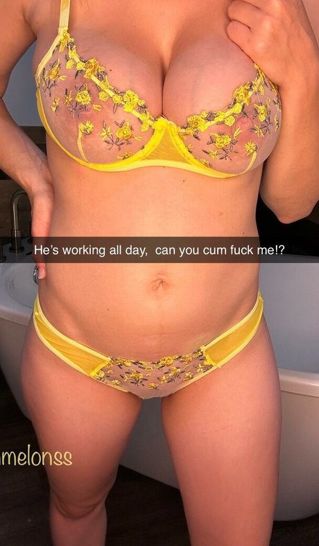 Nagie wyciekłe zdjęcie OnlyFans od Mommelonss